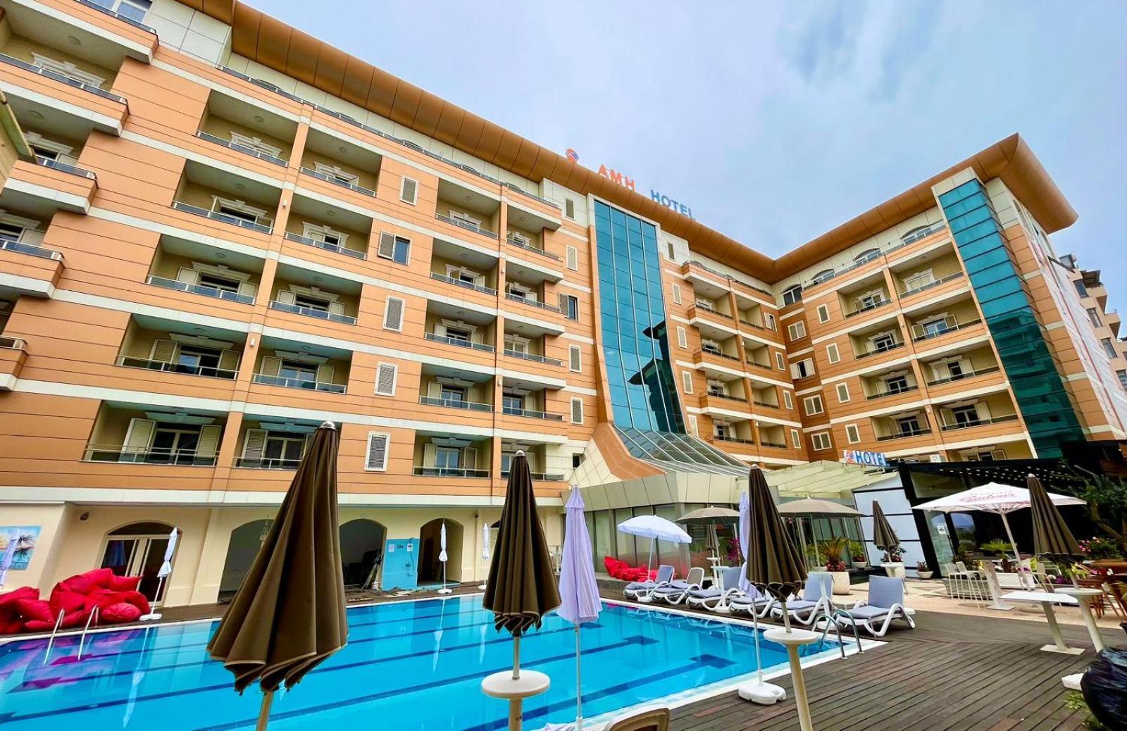 Amh Hotel Durrës Exterior foto
