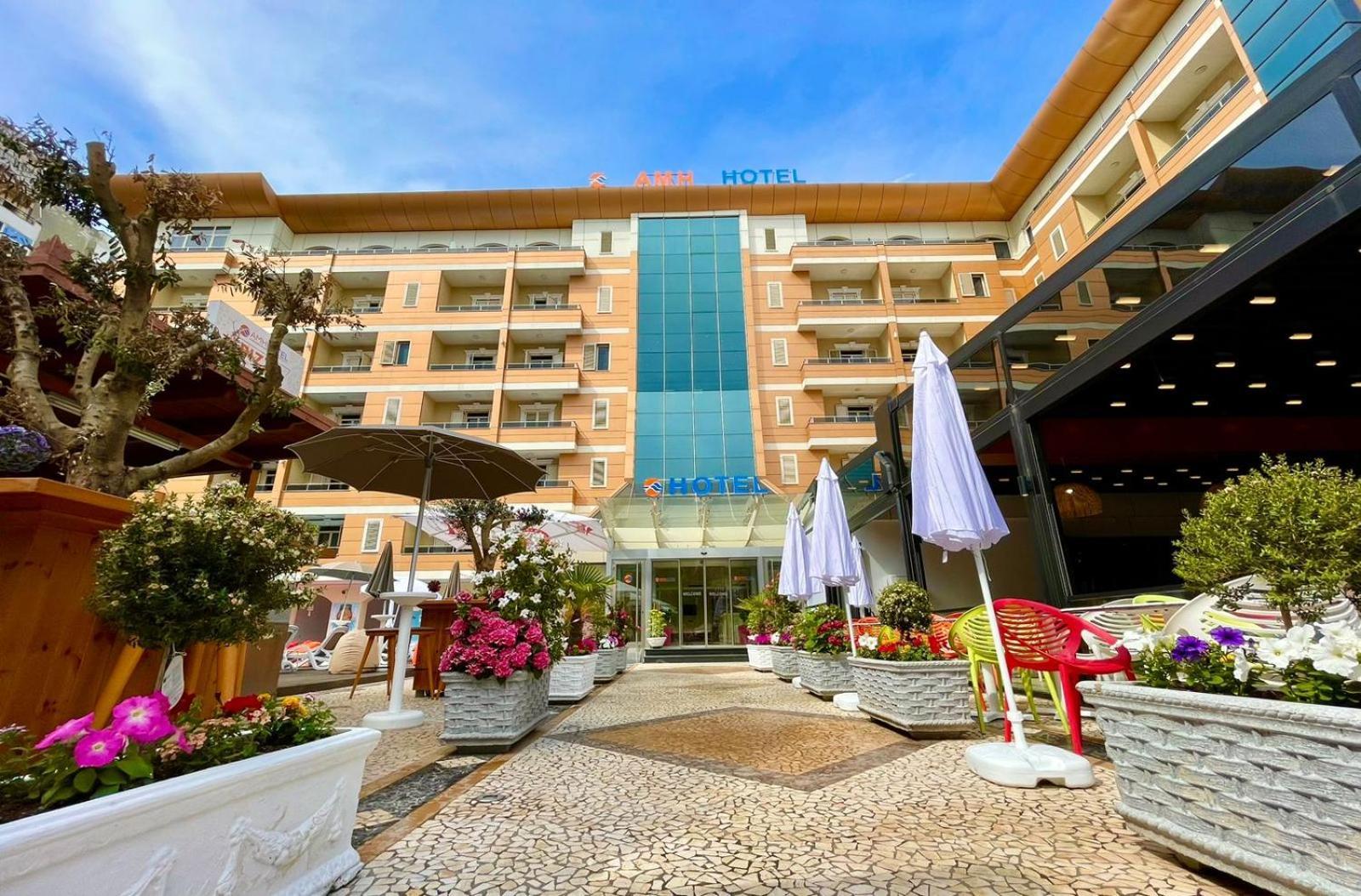 Amh Hotel Durrës Exterior foto